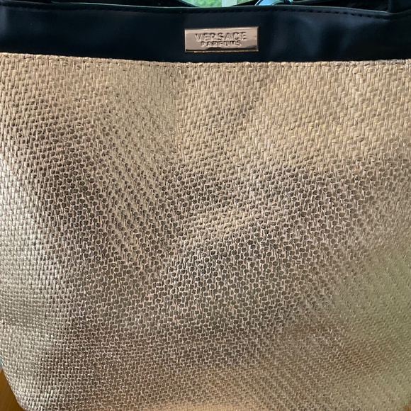 VERSACE PARFUMS GOLD METALLIC TOTE BAG NWOT - Picture 9 of 9